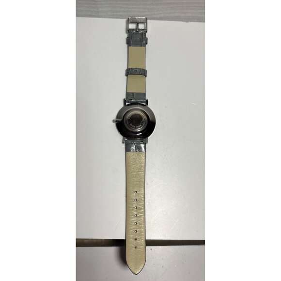 Norwex Watch With Alligator Pattern Strap & Silver Case Unisex - Picture 4 of 6